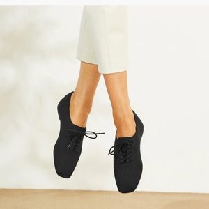 Vivaia Collection Square Toe Wool Oxford